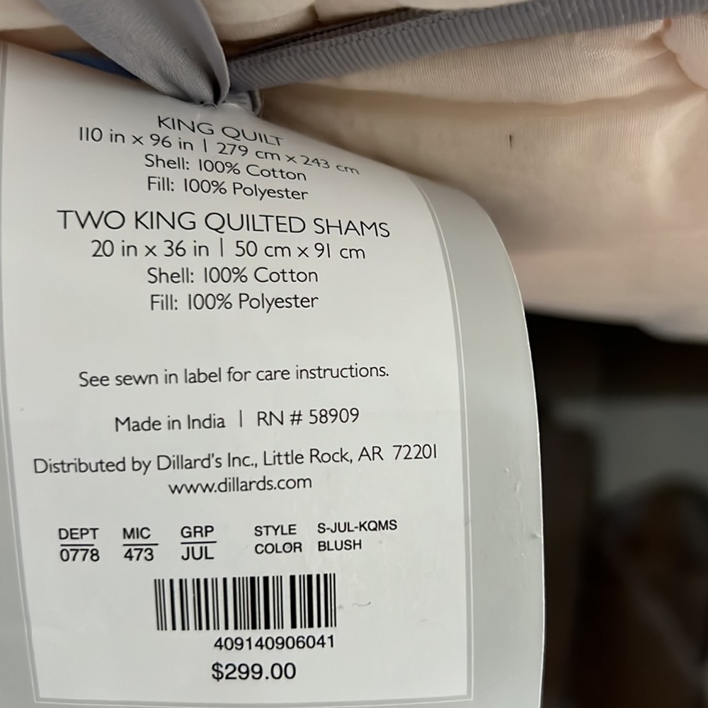 Studio D
Juliette Ruched Floral Quilt Mini Set - Picture 5 of 7